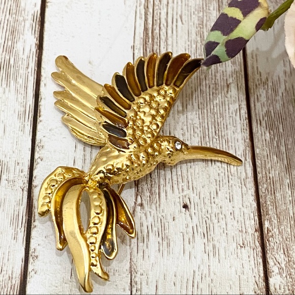 Vintage Hummingbird in Flight Enamel Brooch - Picture 11 of 12
